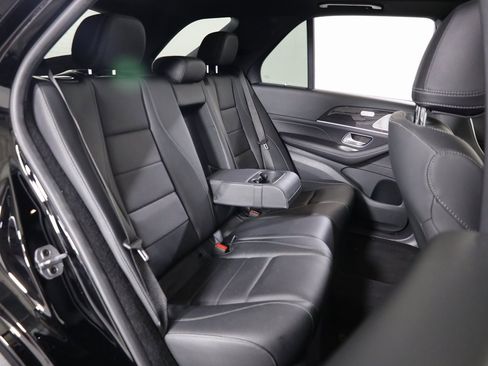 Used 2023 Mercedes-Benz GLE 450 4MATIC image 36