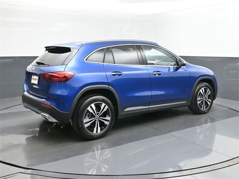 New 2025 Mercedes-Benz GLA 250 image 15