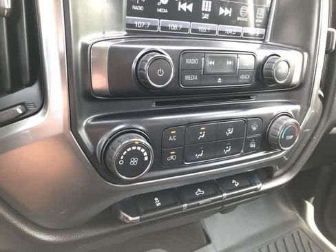 Used 2017 Chevrolet Silverado 1500 LT AWD/4WD image 28