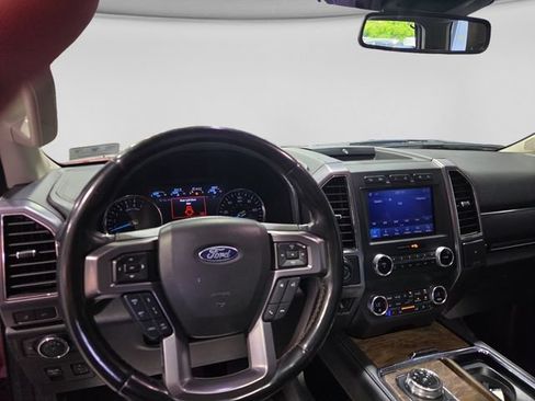 Used 2019 Ford Expedition Platinum AWD/4WD image 10