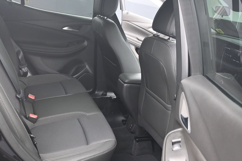 Certified 2026 Buick Encore GX Preferred AWD/4WD image 12