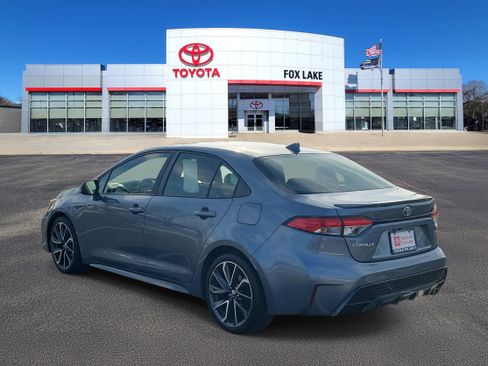 Used 2020 Toyota Corolla SE image 3