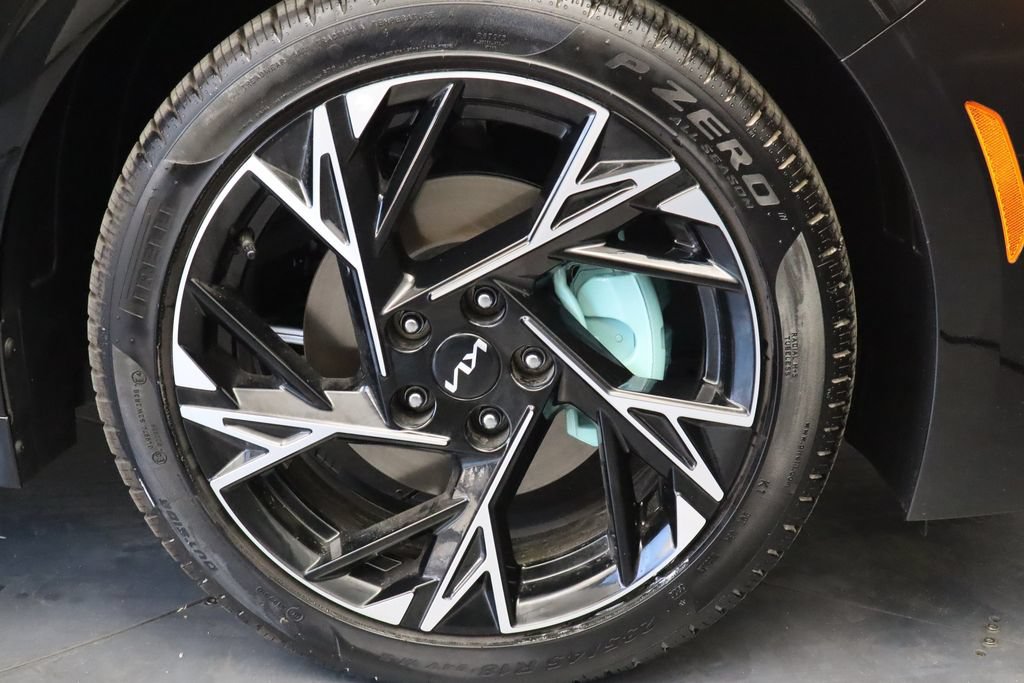 New 2026 Kia K5 GT-Line w/ GT-Line Red Interior Package FWD image 9