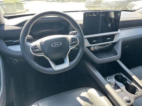 New 2026 Ford Explorer Active w/ Active Comfort Package image 53