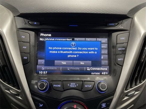 Used 2013 Hyundai Veloster image 28