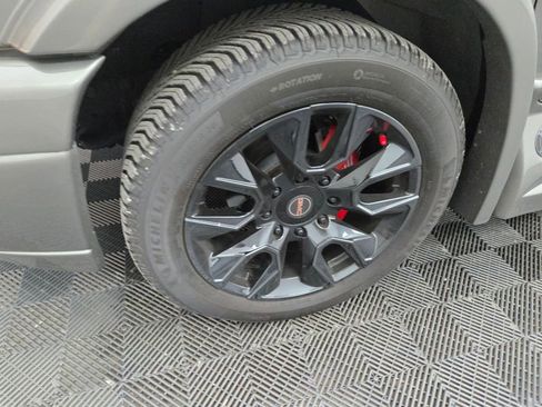 Used 2023 GMC Savana 2500 image 13