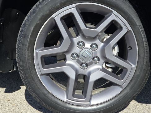 Used 2023 Honda Passport EX-L image 10