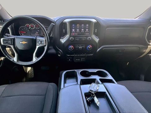 Used 2022 Chevrolet Silverado 3500 LT w/ Convenience Package AWD/4WD image 15
