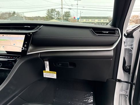 New 2026 Jeep Grand Cherokee Limited image 29