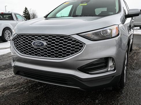 Certified 2024 Ford Edge SEL w/ Convenience Package image 11