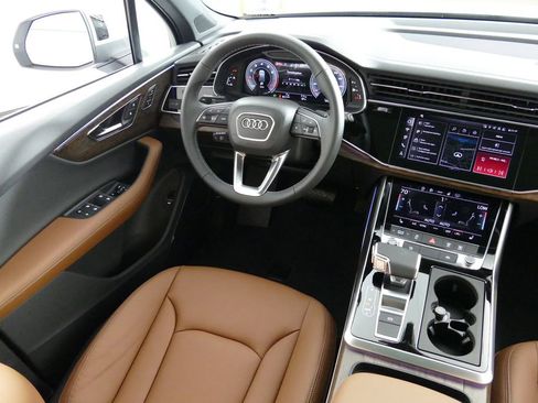 New 2026 Audi Q7 2.0T Premium Plus AWD/4WD image 10