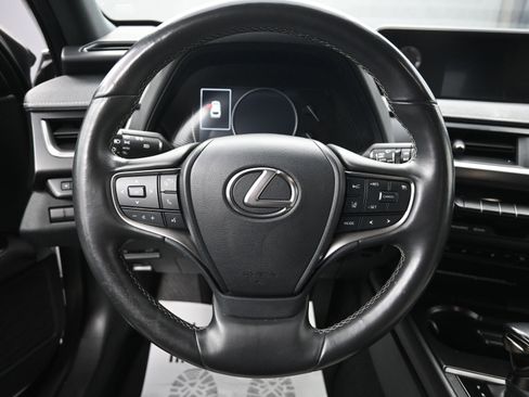 Used 2021 Lexus UX 250h w/ Premium Package image 10