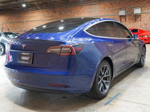 Used 2020 Tesla Model 3 Standard Range Plus RWD image 11