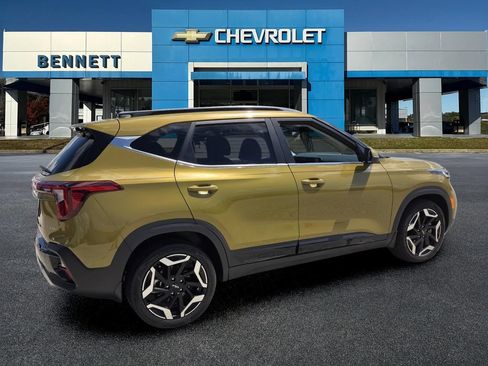 Used 2024 Kia Seltos SX w/ SX Sunroof Package AWD/4WD image 7