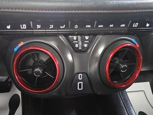 Used 2020 Chevrolet Blazer RS w/ LPO, Floor Liner Package image 46