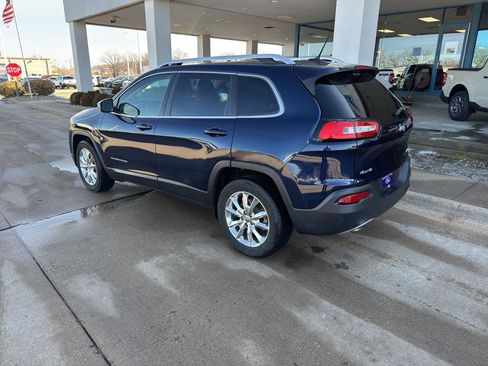 Used 2015 Jeep Cherokee Limited image 4