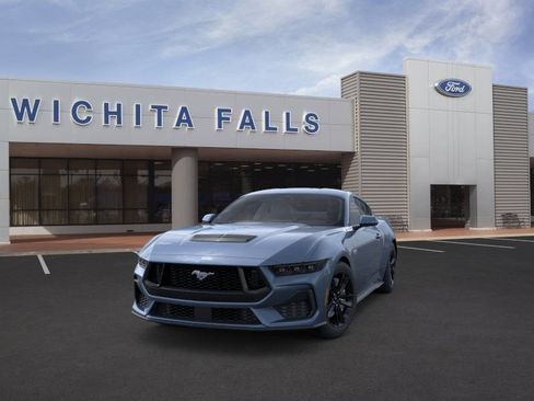 New 2026 Ford Mustang GT image 2