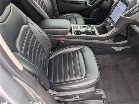 Used 2023 Ford Edge SEL AWD/4WD image 19