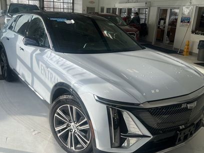 New 2026 Cadillac Lyriq Luxury