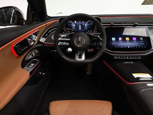 New 2026 Mercedes-Benz E 53 AMG e 4MATIC Sedan image 13