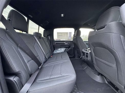 New 2026 RAM 1500 4x4 Crew Cab image 16