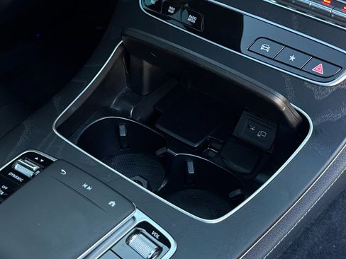 Used 2022 Mercedes-Benz E 350 Sedan image 31