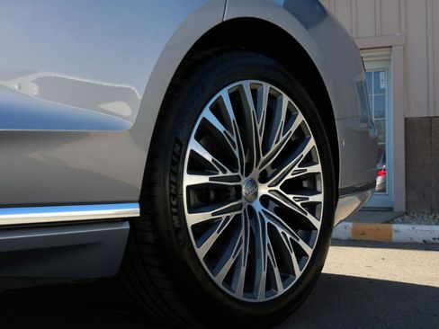 Used 2019 Audi A8 L 3.0T w/ Executive Package image 22