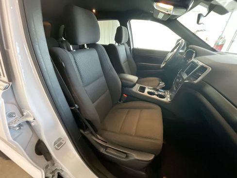 Used 2020 Jeep Grand Cherokee Laredo image 24