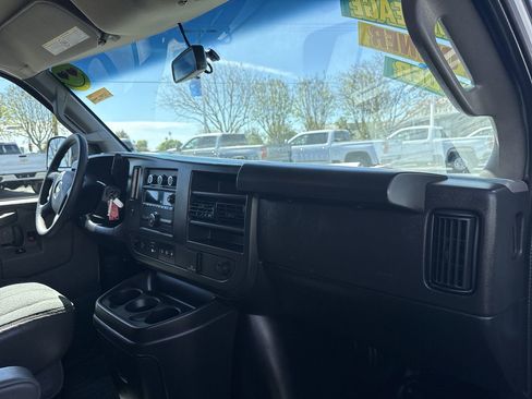 Used 2024 Chevrolet Express 2500 w/ Driver Convenience Package image 22