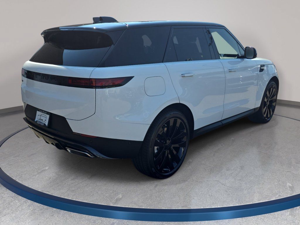 New 2026 Land Rover Range Rover Sport SE AWD/4WD image 5