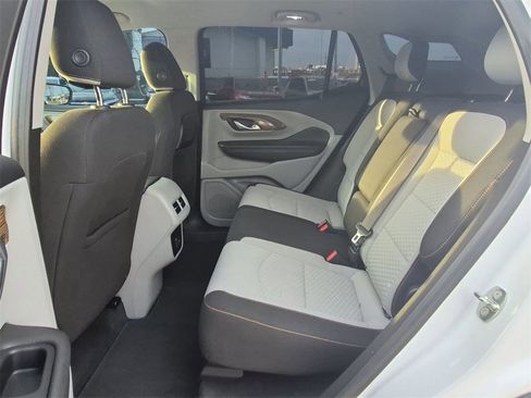 Used 2018 GMC Terrain SLE image 21