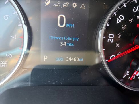 Used 2020 Toyota RAV4 LE w/ All Weather Liner Package AWD/4WD image 17