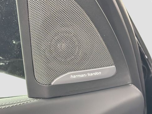 Certified 2023 BMW X5 M50i w/ Executive Package image 19