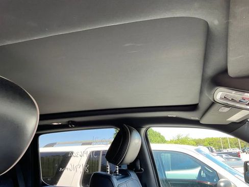 Used 2021 RAM 1500 Limited AWD/4WD image 13