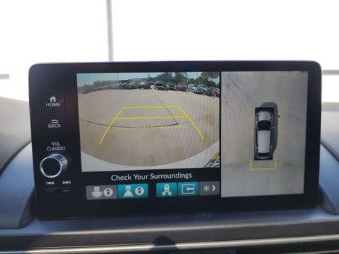 Used 2025 Honda Pilot Black Edition image 60