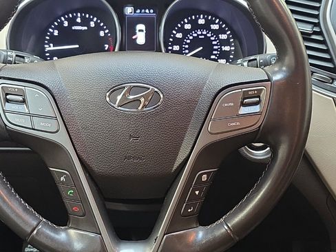 Used 2018 Hyundai Santa Fe Sport image 17