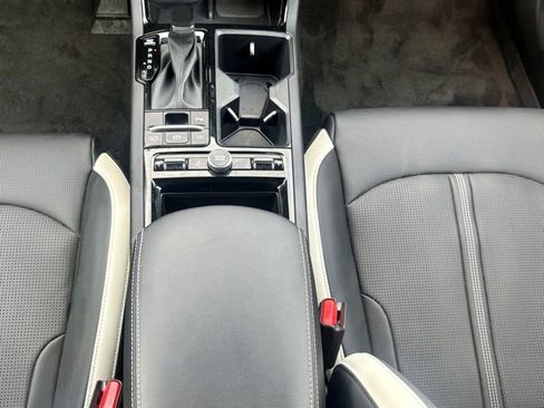 Used 2025 Kia K5 GT-Line image 24