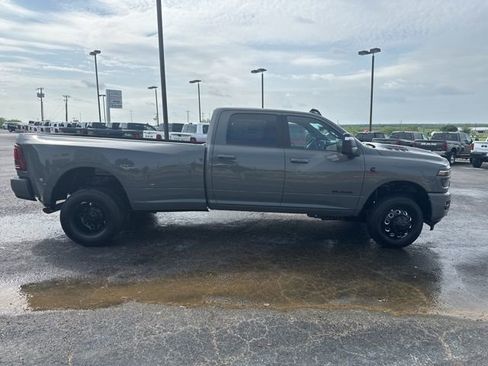 New 2026 RAM 3500 Laramie w/ Night Edition AWD/4WD image 6