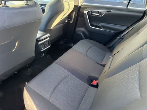 Used 2024 Toyota RAV4 XLE w/ Convenience Package image 13
