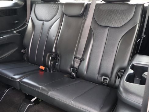 Used 2023 Hyundai Palisade SEL image 21