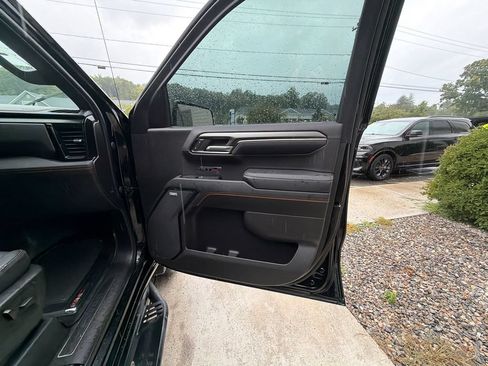 Used 2023 GMC Sierra 1500 AT4 w/ AT4 Premium Package AWD/4WD image 42