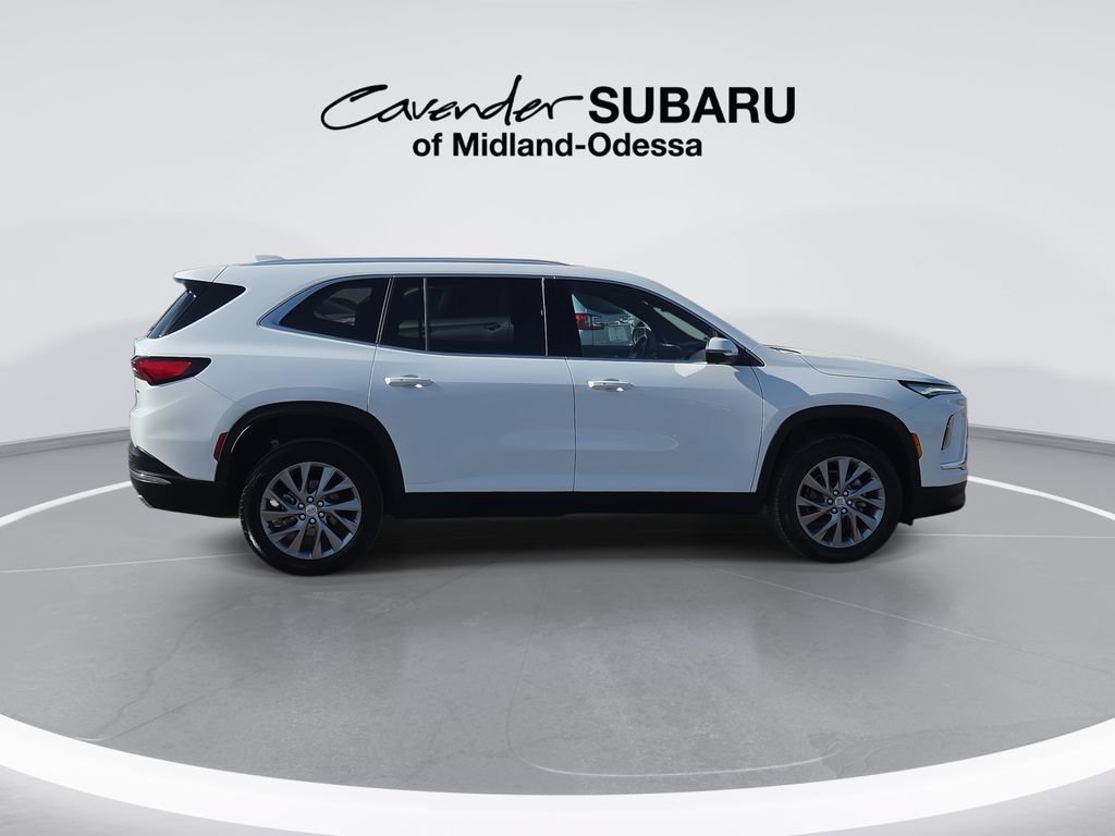 Used 2025 Buick Enclave Preferred FWD image 9