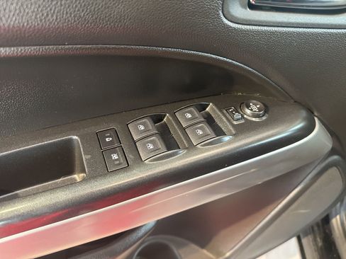 Used 2022 Chevrolet Colorado LT w/ LT Convenience Package image 15