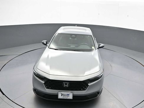 Used 2024 Honda Accord Sport image 21