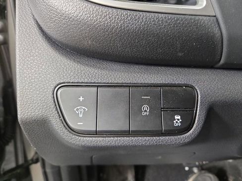 Certified 2026 Kia Seltos EX w/ EX Sunroof Package image 30