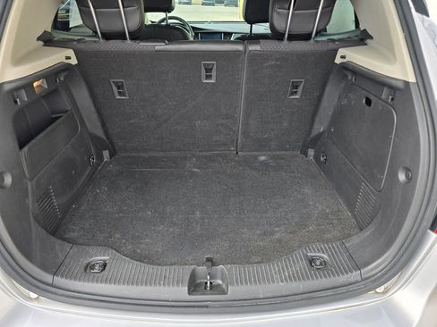 Used 2018 Buick Encore Preferred image 10