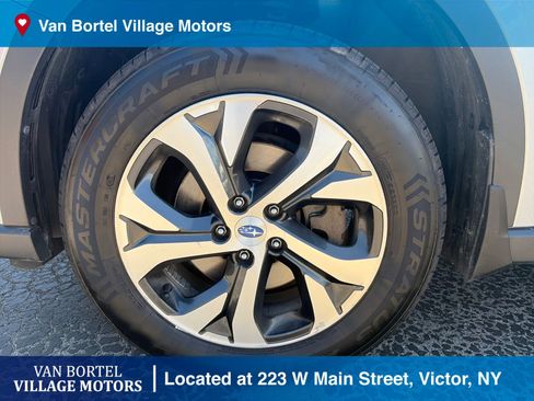 Used 2020 Subaru Outback Limited AWD/4WD image 32