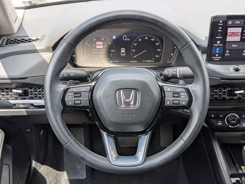 Used 2024 Honda Accord Touring image 24