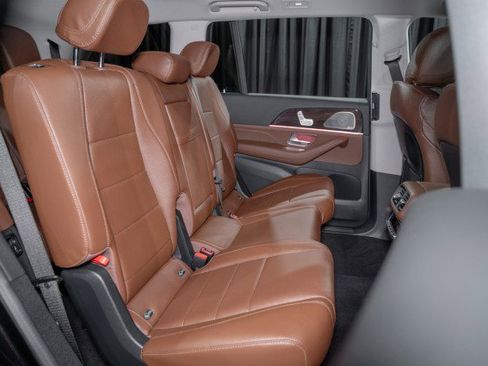 Certified 2026 Mercedes-Benz GLS 450 4MATIC image 14