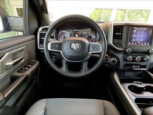 Used 2021 RAM 1500 Big Horn AWD/4WD image 17